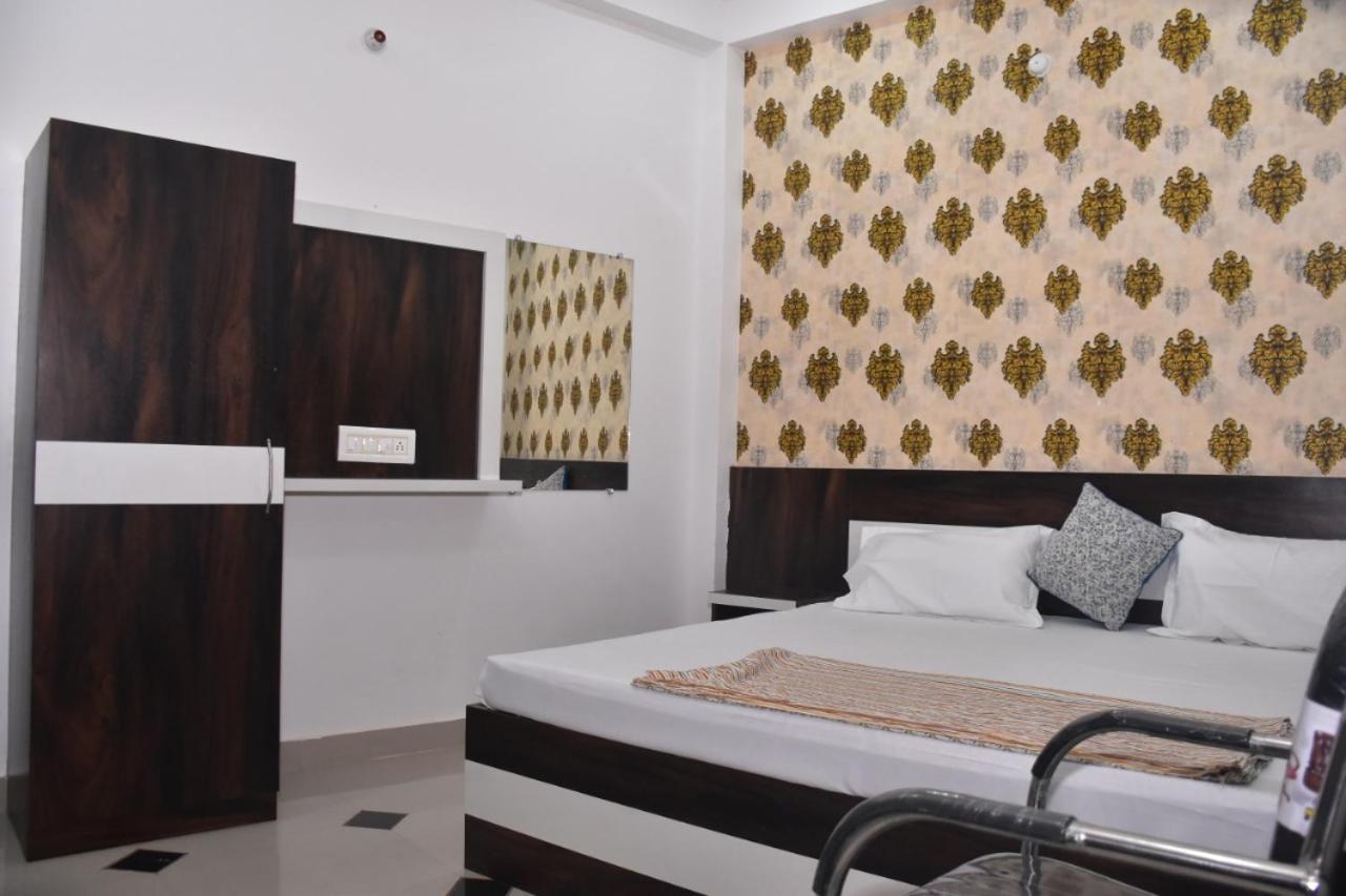 Shree Gorakhnath Guest House Ayodhya Exteriér fotografie