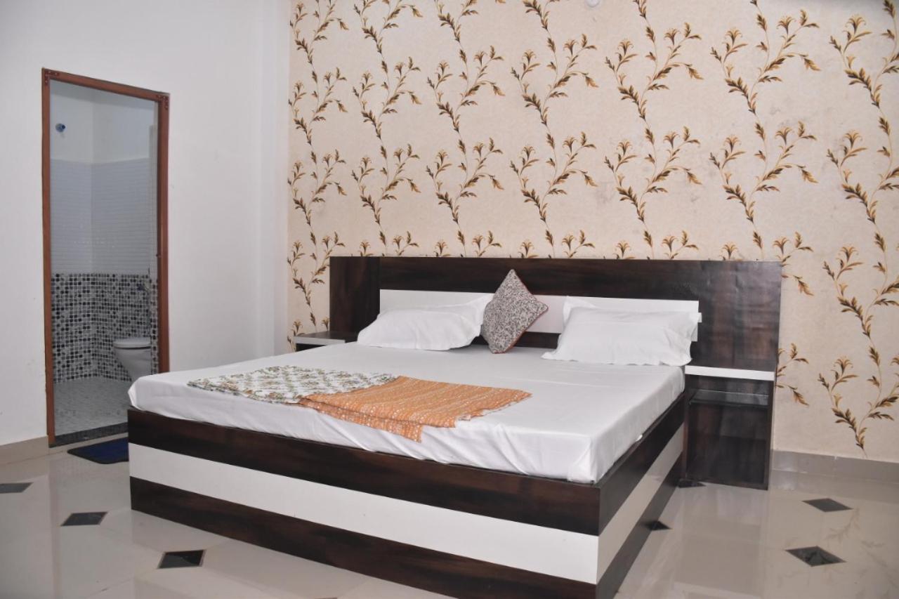 Shree Gorakhnath Guest House Ayodhya Exteriér fotografie