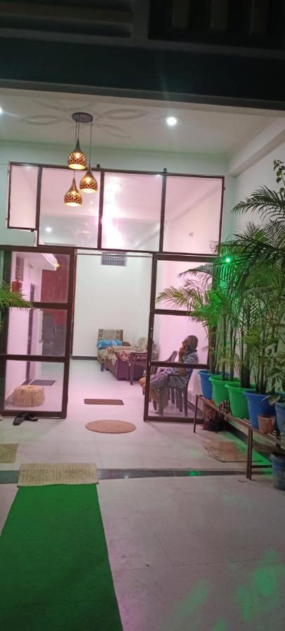 Shree Gorakhnath Guest House Ayodhya Exteriér fotografie