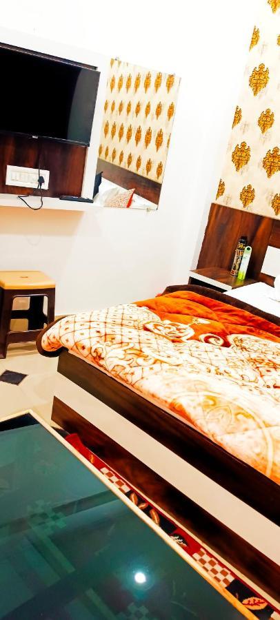 Shree Gorakhnath Guest House Ayodhya Exteriér fotografie