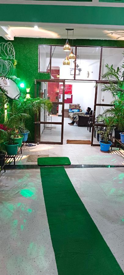 Shree Gorakhnath Guest House Ayodhya Exteriér fotografie