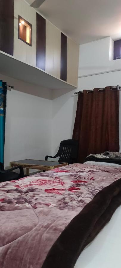 Shree Gorakhnath Guest House Ayodhya Exteriér fotografie