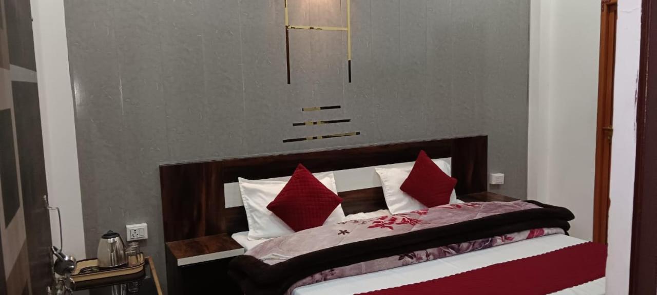 Shree Gorakhnath Guest House Ayodhya Exteriér fotografie